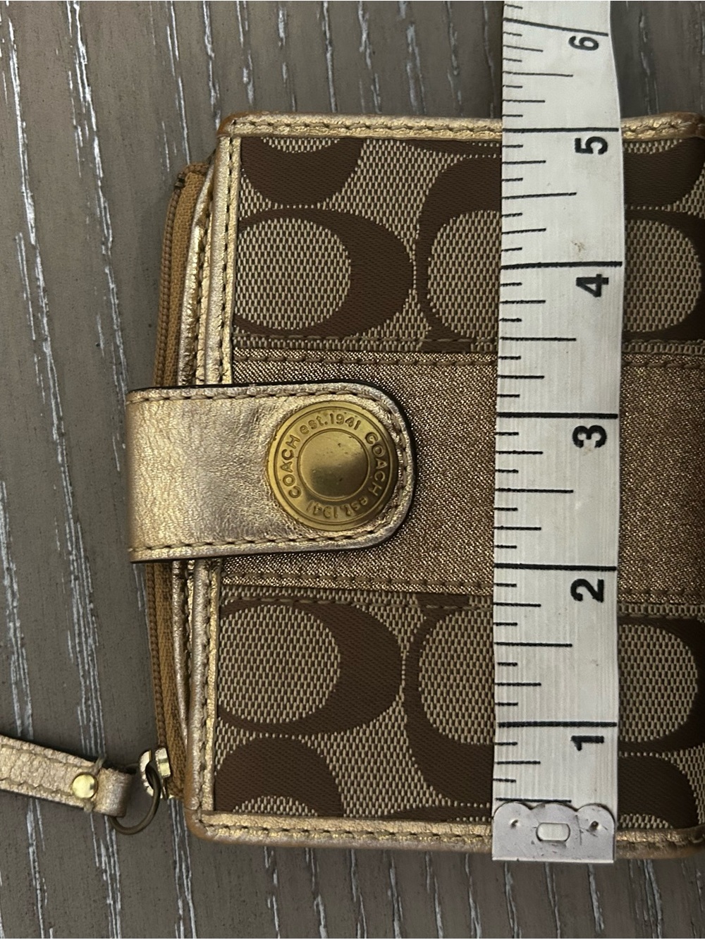COACH Ergo Signature Wallet with signature 'C' canvas panels - Picture 6 of 13